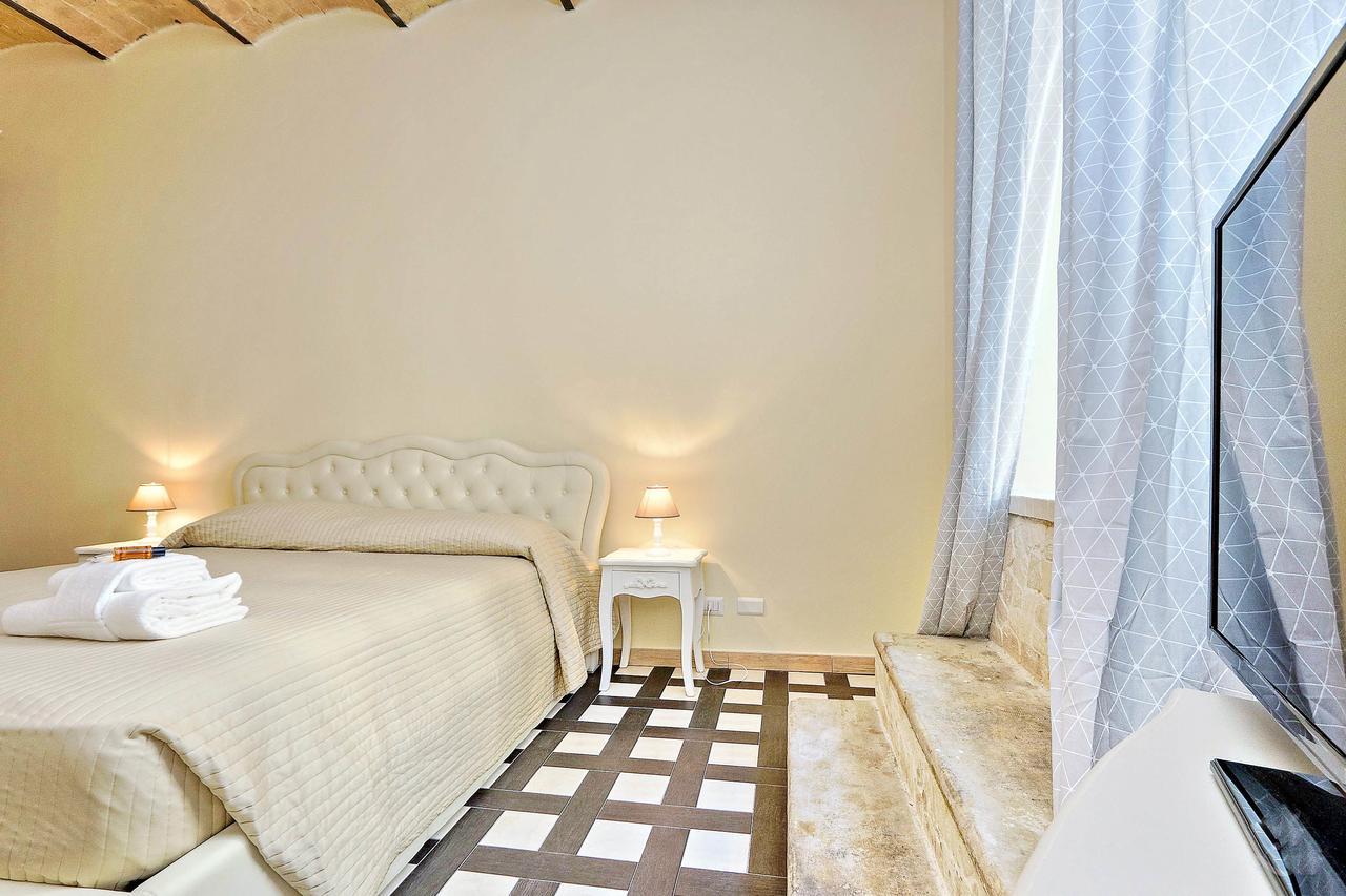 רומא Colosseum Suite מראה חיצוני תמונה
